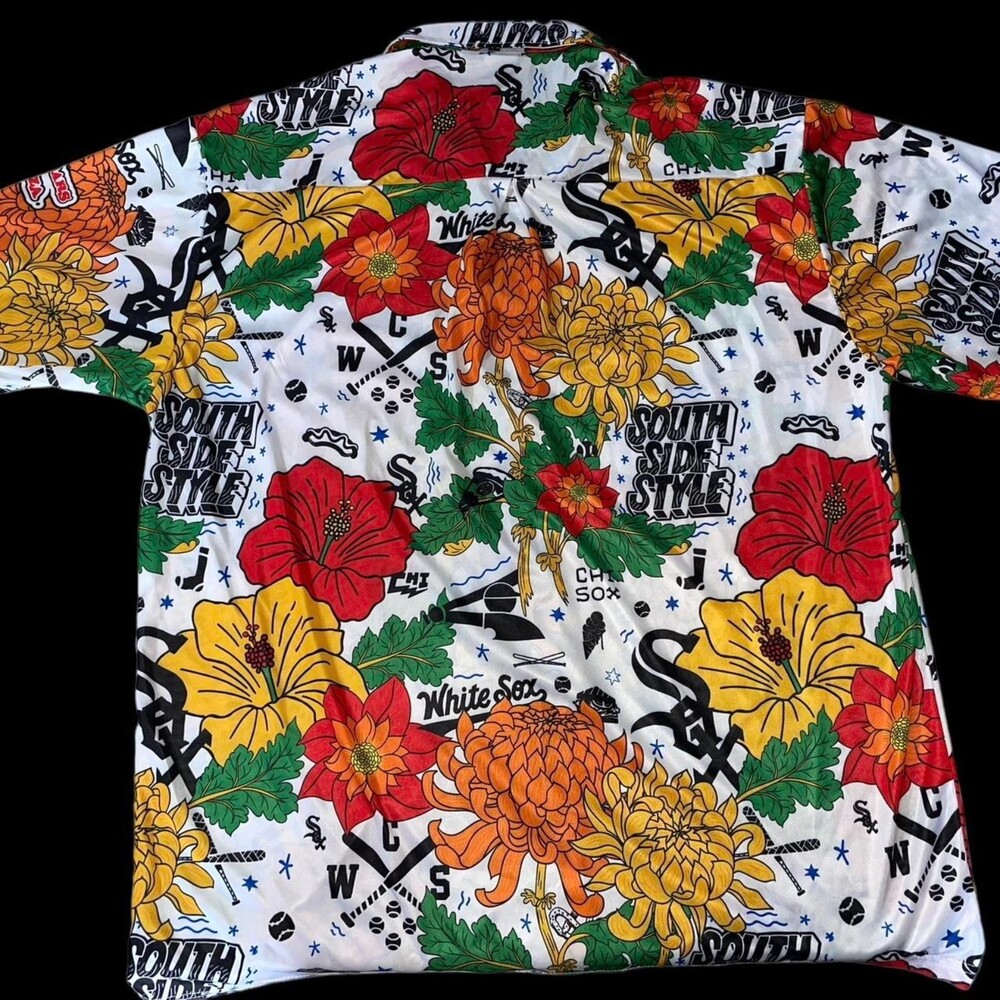 MLB Chicago White Sox Destroyer Rocks Button Down Hawaiian Shirt M - Picture 3 of 3